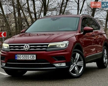 Красный Фольксваген Тигуан, объемом двигателя 1.98 л и пробегом 220 тыс. км за 19900 $, фото 9 на Automoto.ua