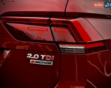 Красный Фольксваген Тигуан, объемом двигателя 1.98 л и пробегом 220 тыс. км за 19900 $, фото 15 на Automoto.ua