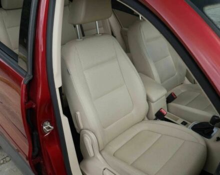 Червоний Фольксваген Тігуан, об'ємом двигуна 2 л та пробігом 80 тис. км за 7200 $, фото 11 на Automoto.ua