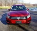 Красный Фольксваген Тигуан, объемом двигателя 2 л и пробегом 79 тыс. км за 7000 $, фото 1 на Automoto.ua