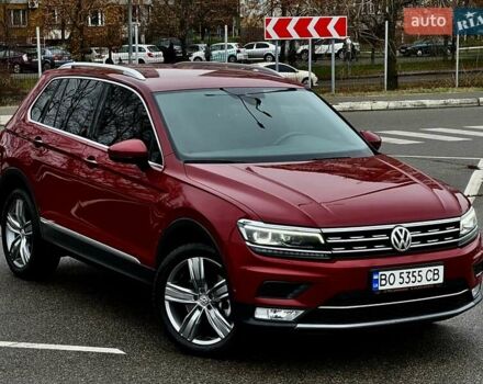 Красный Фольксваген Тигуан, объемом двигателя 1.98 л и пробегом 220 тыс. км за 19900 $, фото 22 на Automoto.ua