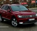 Красный Фольксваген Тигуан, объемом двигателя 1.98 л и пробегом 220 тыс. км за 19900 $, фото 23 на Automoto.ua