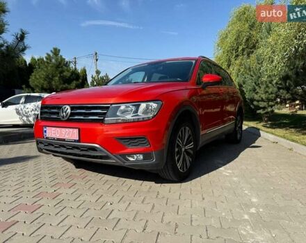 Червоний Фольксваген Тігуан, об'ємом двигуна 2 л та пробігом 133 тис. км за 26400 $, фото 1 на Automoto.ua