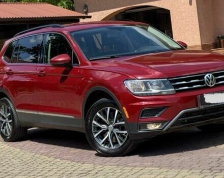 Красный Фольксваген Тигуан, объемом двигателя 2 л и пробегом 90 тыс. км за 367 $, фото 14 на Automoto.ua