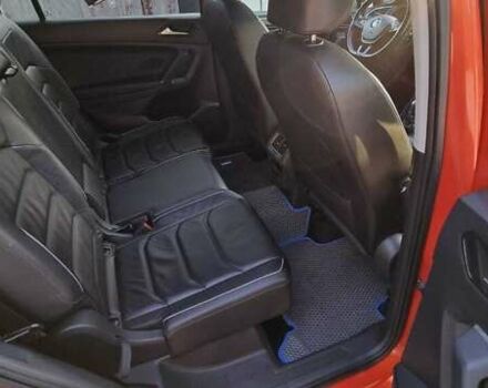 Красный Фольксваген Тигуан, объемом двигателя 1.98 л и пробегом 65 тыс. км за 23500 $, фото 24 на Automoto.ua