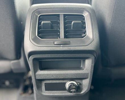 Червоний Фольксваген Тігуан, об'ємом двигуна 2 л та пробігом 127 тис. км за 17700 $, фото 20 на Automoto.ua