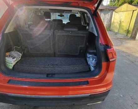 Красный Фольксваген Тигуан, объемом двигателя 1.98 л и пробегом 65 тыс. км за 23500 $, фото 14 на Automoto.ua