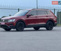 Красный Фольксваген Тигуан, объемом двигателя 2.01 л и пробегом 190 тыс. км за 15500 $, фото 15 на Automoto.ua