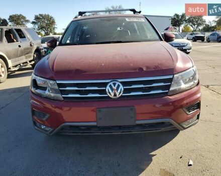 Червоний Фольксваген Тігуан, об'ємом двигуна 1.98 л та пробігом 105 тис. км за 10000 $, фото 5 на Automoto.ua