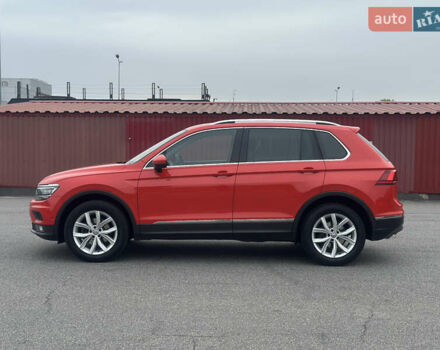 Красный Фольксваген Тигуан, объемом двигателя 1.97 л и пробегом 97 тыс. км за 26300 $, фото 7 на Automoto.ua