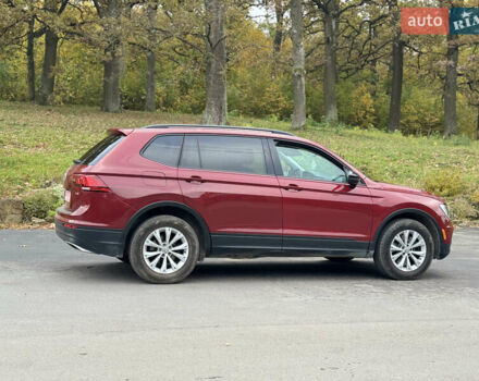 Красный Фольксваген Тигуан, объемом двигателя 2 л и пробегом 156 тыс. км за 16700 $, фото 29 на Automoto.ua