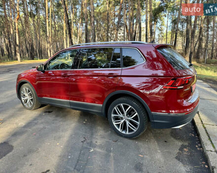 Красный Фольксваген Тигуан, объемом двигателя 2 л и пробегом 91 тыс. км за 18900 $, фото 35 на Automoto.ua