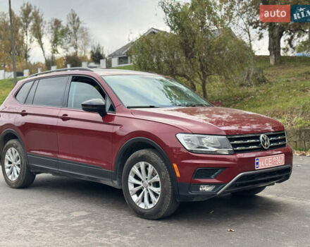 Красный Фольксваген Тигуан, объемом двигателя 2 л и пробегом 156 тыс. км за 16700 $, фото 17 на Automoto.ua