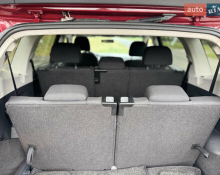 Красный Фольксваген Тигуан, объемом двигателя 2 л и пробегом 156 тыс. км за 16700 $, фото 85 на Automoto.ua