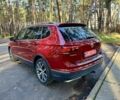 Червоний Фольксваген Тігуан, об'ємом двигуна 2 л та пробігом 91 тис. км за 18900 $, фото 4 на Automoto.ua