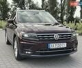 Красный Фольксваген Тигуан, объемом двигателя 1.98 л и пробегом 72 тыс. км за 27500 $, фото 9 на Automoto.ua