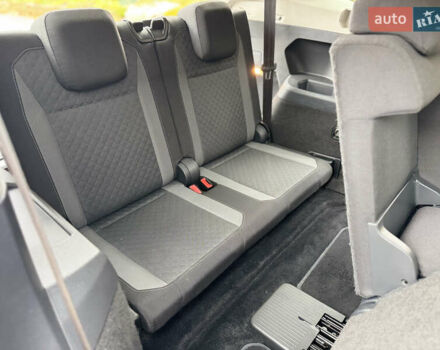 Красный Фольксваген Тигуан, объемом двигателя 2 л и пробегом 156 тыс. км за 16700 $, фото 90 на Automoto.ua