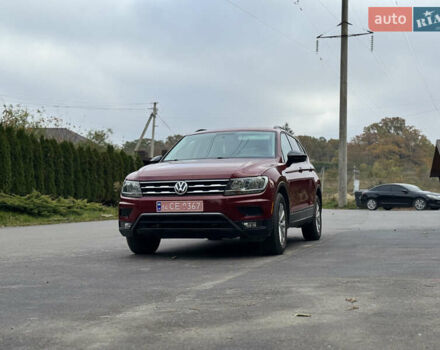 Красный Фольксваген Тигуан, объемом двигателя 2 л и пробегом 156 тыс. км за 16700 $, фото 55 на Automoto.ua
