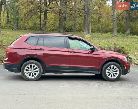 Красный Фольксваген Тигуан, объемом двигателя 2 л и пробегом 156 тыс. км за 16700 $, фото 27 на Automoto.ua