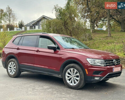 Красный Фольксваген Тигуан, объемом двигателя 2 л и пробегом 156 тыс. км за 16700 $, фото 19 на Automoto.ua