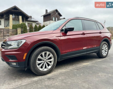 Красный Фольксваген Тигуан, объемом двигателя 2 л и пробегом 156 тыс. км за 16700 $, фото 53 на Automoto.ua