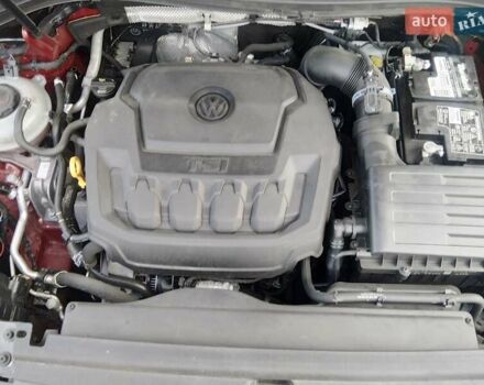 Красный Фольксваген Тигуан, объемом двигателя 1.98 л и пробегом 113 тыс. км за 16500 $, фото 17 на Automoto.ua