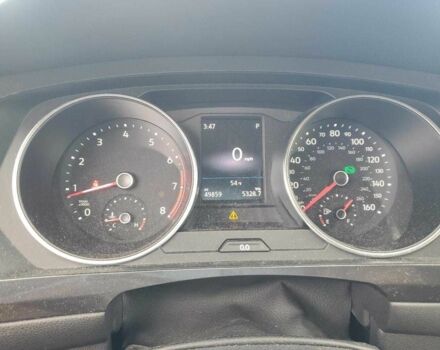 Красный Фольксваген Тигуан, объемом двигателя 2 л и пробегом 78 тыс. км за 3900 $, фото 8 на Automoto.ua