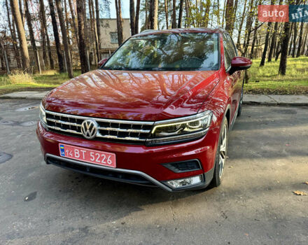 Красный Фольксваген Тигуан, объемом двигателя 2 л и пробегом 91 тыс. км за 18900 $, фото 38 на Automoto.ua