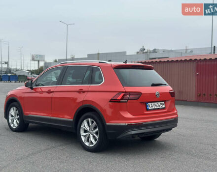 Красный Фольксваген Тигуан, объемом двигателя 1.97 л и пробегом 97 тыс. км за 26300 $, фото 6 на Automoto.ua