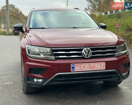 Красный Фольксваген Тигуан, объемом двигателя 2 л и пробегом 156 тыс. км за 16700 $, фото 12 на Automoto.ua