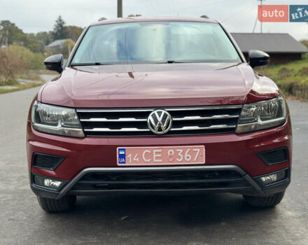 Красный Фольксваген Тигуан, объемом двигателя 2 л и пробегом 156 тыс. км за 16700 $, фото 10 на Automoto.ua