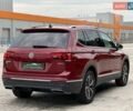Червоний Фольксваген Тігуан, об'ємом двигуна 2 л та пробігом 145 тис. км за 23500 $, фото 8 на Automoto.ua