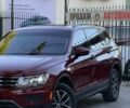 Червоний Фольксваген Тігуан, об'ємом двигуна 2 л та пробігом 99 тис. км за 20800 $, фото 5 на Automoto.ua