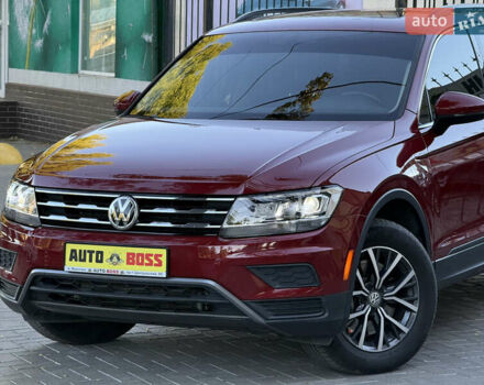 Червоний Фольксваген Тігуан, об'ємом двигуна 1.98 л та пробігом 99 тис. км за 20300 $, фото 4 на Automoto.ua