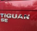 Красный Фольксваген Тигуан, объемом двигателя 2 л и пробегом 150 тыс. км за 19300 $, фото 3 на Automoto.ua