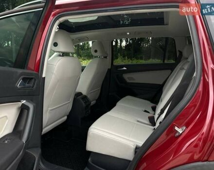 Красный Фольксваген Тигуан, объемом двигателя 2 л и пробегом 145 тыс. км за 19990 $, фото 22 на Automoto.ua