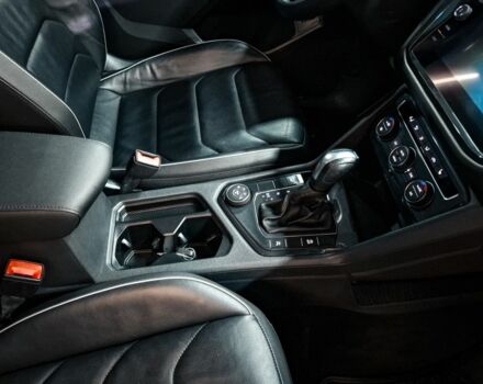 Красный Фольксваген Тигуан, объемом двигателя 2 л и пробегом 45 тыс. км за 26500 $, фото 8 на Automoto.ua