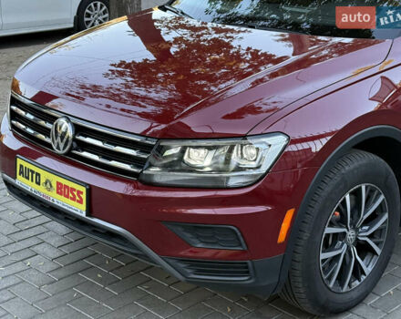 Червоний Фольксваген Тігуан, об'ємом двигуна 1.98 л та пробігом 99 тис. км за 20300 $, фото 14 на Automoto.ua