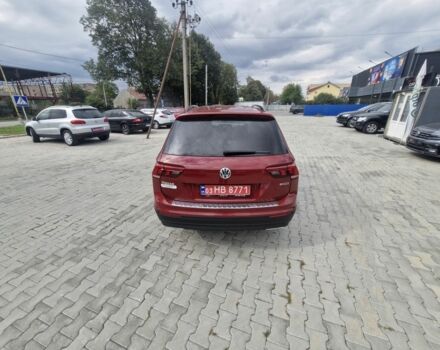 Красный Фольксваген Тигуан, объемом двигателя 2 л и пробегом 35 тыс. км за 17700 $, фото 8 на Automoto.ua