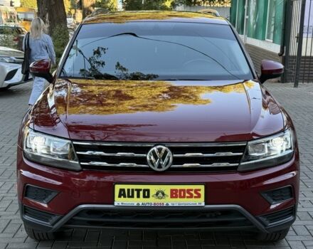 Червоний Фольксваген Тігуан, об'ємом двигуна 2 л та пробігом 99 тис. км за 20800 $, фото 11 на Automoto.ua