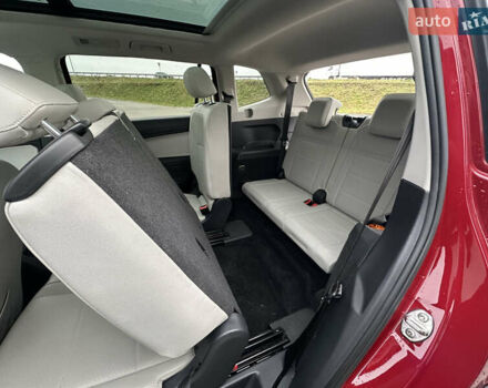 Красный Фольксваген Тигуан, объемом двигателя 2 л и пробегом 77 тыс. км за 20700 $, фото 33 на Automoto.ua