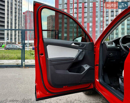 Красный Фольксваген Тигуан, объемом двигателя 2 л и пробегом 46 тыс. км за 22500 $, фото 22 на Automoto.ua