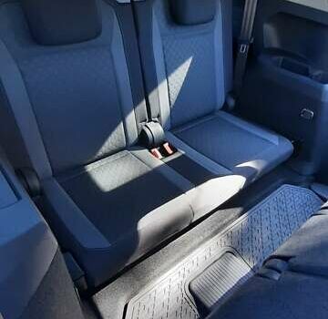 Червоний Фольксваген Тігуан, об'ємом двигуна 1.98 л та пробігом 124 тис. км за 22500 $, фото 2 на Automoto.ua