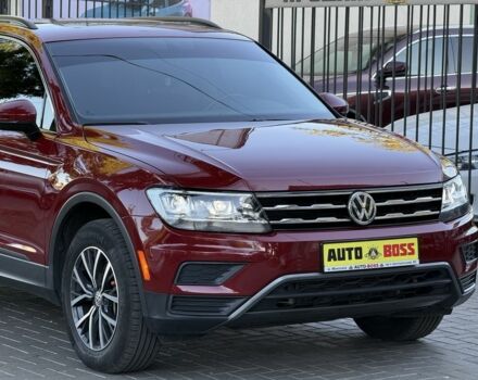 Червоний Фольксваген Тігуан, об'ємом двигуна 2 л та пробігом 99 тис. км за 20800 $, фото 13 на Automoto.ua