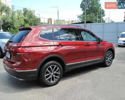 Красный Фольксваген Тигуан, объемом двигателя 2 л и пробегом 80 тыс. км за 21500 $, фото 9 на Automoto.ua