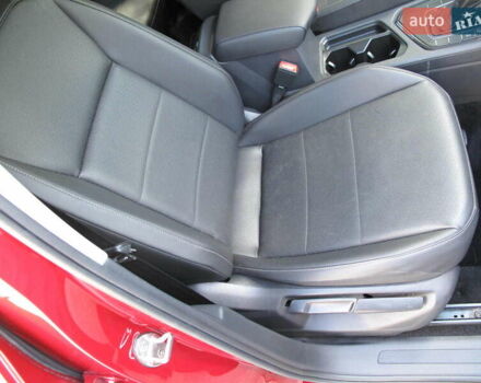 Красный Фольксваген Тигуан, объемом двигателя 2 л и пробегом 80 тыс. км за 21500 $, фото 42 на Automoto.ua