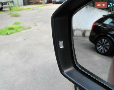 Красный Фольксваген Тигуан, объемом двигателя 2 л и пробегом 80 тыс. км за 21500 $, фото 32 на Automoto.ua