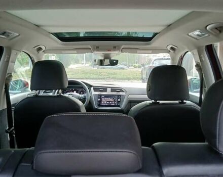 Красный Фольксваген Тигуан, объемом двигателя 2 л и пробегом 52 тыс. км за 25800 $, фото 19 на Automoto.ua