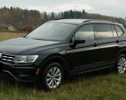 Красный Фольксваген Тигуан, объемом двигателя 2 л и пробегом 35 тыс. км за 13200 $, фото 5 на Automoto.ua