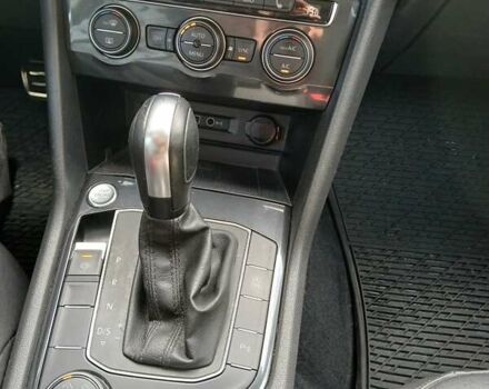 Красный Фольксваген Тигуан, объемом двигателя 2 л и пробегом 52 тыс. км за 25800 $, фото 13 на Automoto.ua